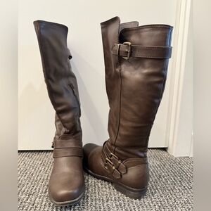 Focus brown boots size 6.5